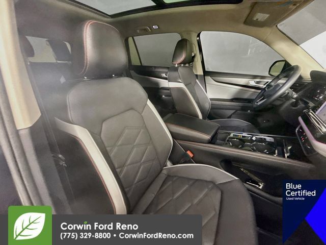 Used 2024 Volkswagen Atlas Peak Edition SEL AWD/4WD image 33