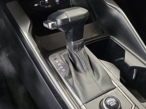 Certified 2024 Kia Sorento LX FWD image 31