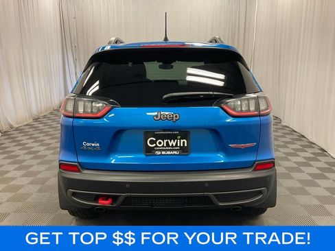 Used 2021 Jeep Cherokee Trailhawk AWD/4WD image 3