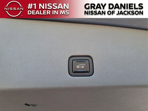 Used 2021 Cadillac XT6 Premium Luxury AWD/4WD image 9