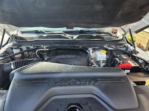 Used 2020 RAM 2500 Tradesman AWD/4WD image 13
