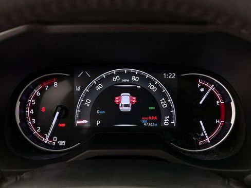 Used 2021 Toyota RAV4 Limited AWD/4WD image 18
