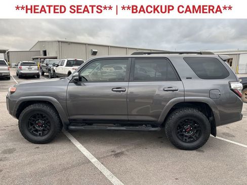 Used 2022 Toyota 4Runner SR5 Premium image 5