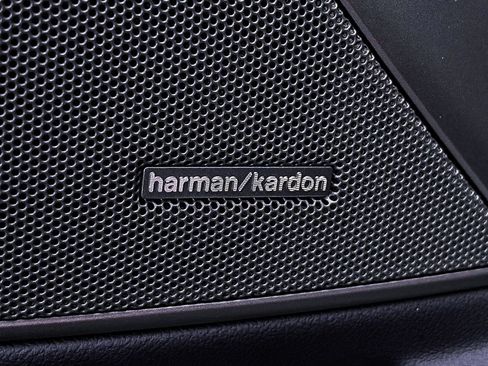Used 2023 BMW M340i w/ Premium Package RWD image 6