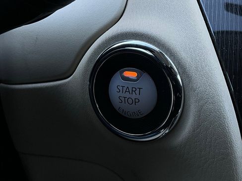 Used 2018 INFINITI QX60 AWD w/ Premium Plus Package image 31