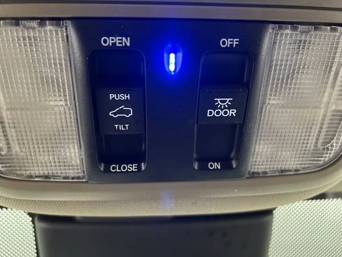 Used 2021 Honda Odyssey EX-L image 62