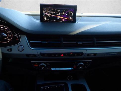 Used 2019 Audi Q7 2.0T Premium Plus image 19