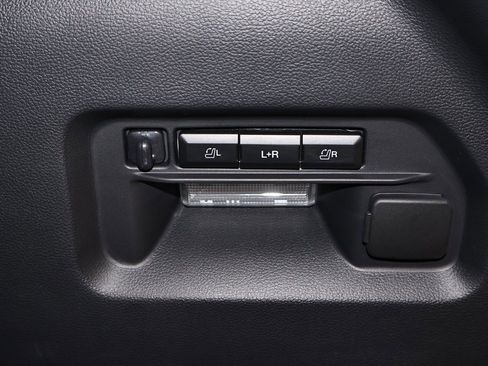 New 2026 Ford Explorer ST w/ Sun And Sound Package image 35