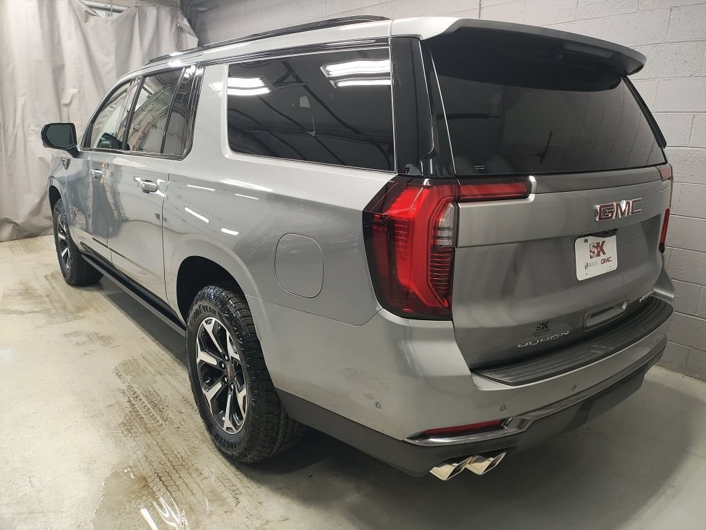 New 2026 GMC Yukon XL AT4 w/ AT4 Premium Plus Package AWD/4WD image 22