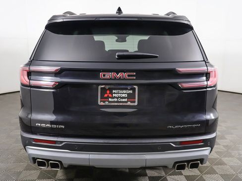 Used 2024 GMC Acadia Elevation image 15