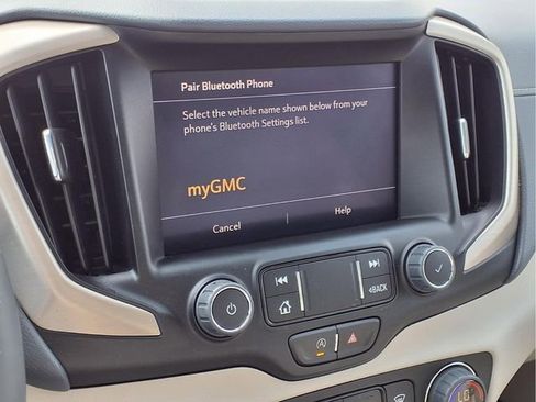 Used 2023 GMC Terrain Denali w/ Denali Premium Package image 13