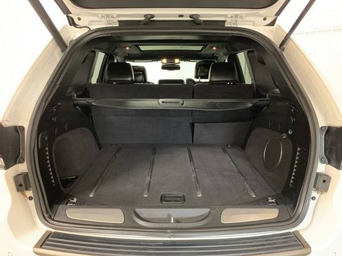 Used 2016 Jeep Grand Cherokee Limited 75th Anniversary AWD/4WD image 23