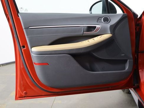 Used 2021 Hyundai Sonata Limited FWD image 19