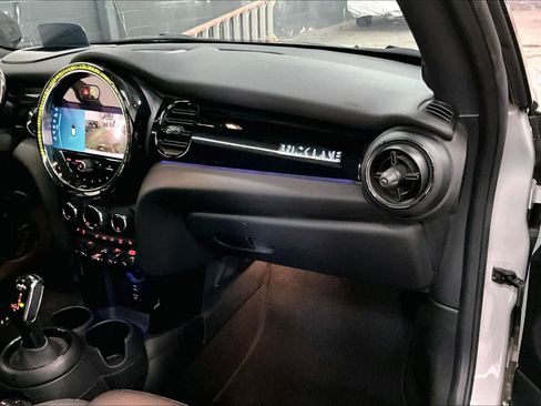 Used 2022 MINI Cooper S image 18