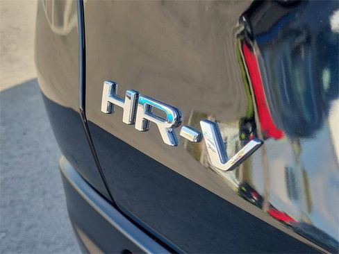 Certified 2023 Honda HR-V Sport image 7