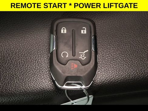 Used 2023 GMC Terrain SLT w/ Elevation Edition AWD/4WD image 13
