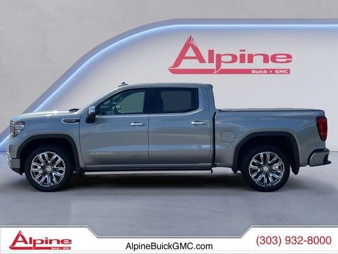 Used 2024 GMC Sierra 1500 Denali AWD/4WD image 2