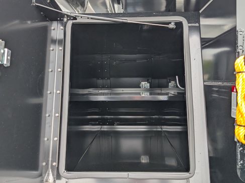 New 2025 Ford F450 XL image 15