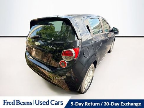 Used 2012 Chevrolet Sonic LS FWD image 5