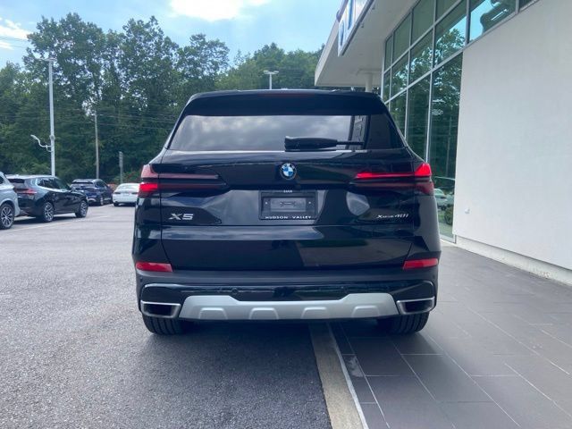 Used 2026 BMW X5 xDrive40i w/ Premium Package AWD/4WD image 8