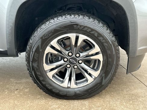 Used 2021 Chevrolet Colorado Z71 image 10