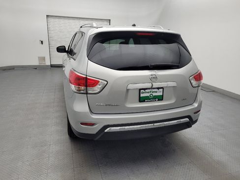 Used 2016 Nissan Pathfinder S AWD/4WD image 6