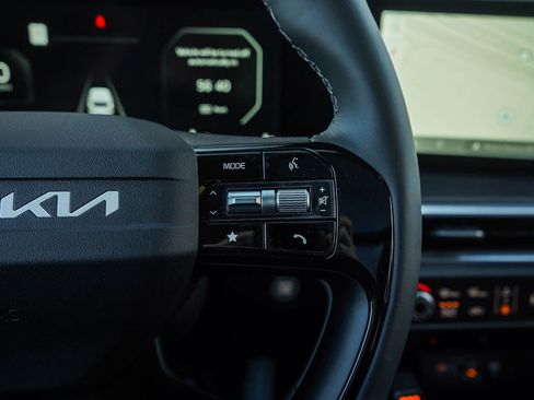 New 2026 Kia Sorento SX image 23