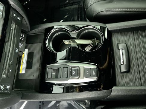 Used 2019 Honda Pilot Elite image 22