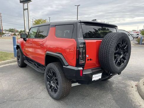 New 2025 GMC Hummer EV 2X w/ LPO, Cargo Utility Package AWD/4WD image 5