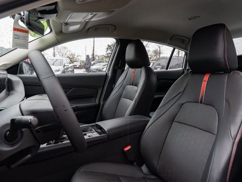 New 2026 Nissan Sentra SR w/ SR Premium Package FWD image 21