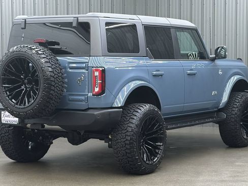 Used 2025 Ford Bronco Outer Banks AWD/4WD image 5