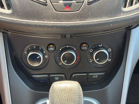 Used 2013 Ford Escape SE FWD image 24