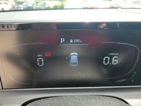 Certified 2024 Kia Seltos LX AWD/4WD image 9