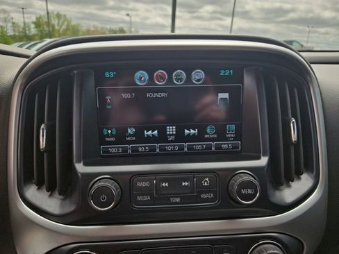 Used 2017 Chevrolet Colorado LT w/ Luxury Package, Chrome AWD/4WD image 19