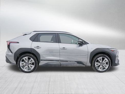 Used 2024 Subaru Solterra Limited image 8