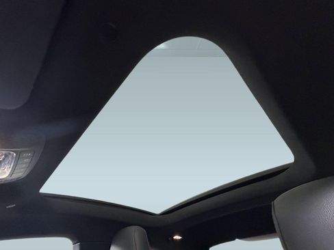 Used 2021 Mercedes-Benz CLA 35 AMG 4MATIC image 25