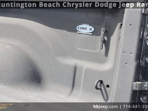 Used 2022 RAM 2500 Laramie image 10