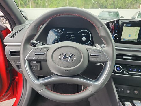 Used 2020 Hyundai Sonata SEL Plus w/ Tech Package FWD image 10