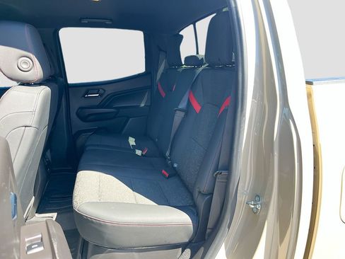 Used 2023 Chevrolet Colorado Z71 w/ Z71 Convenience Package 2 image 23