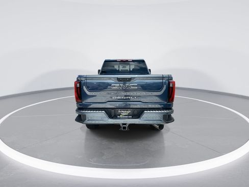New 2026 GMC Sierra 2500 Denali Ultimate w/ Max Trailering Package AWD/4WD image 7