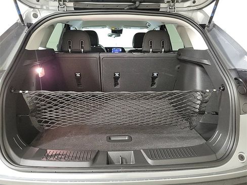 Used 2024 Chevrolet Trax LS w/ LS Convenience Package image 23