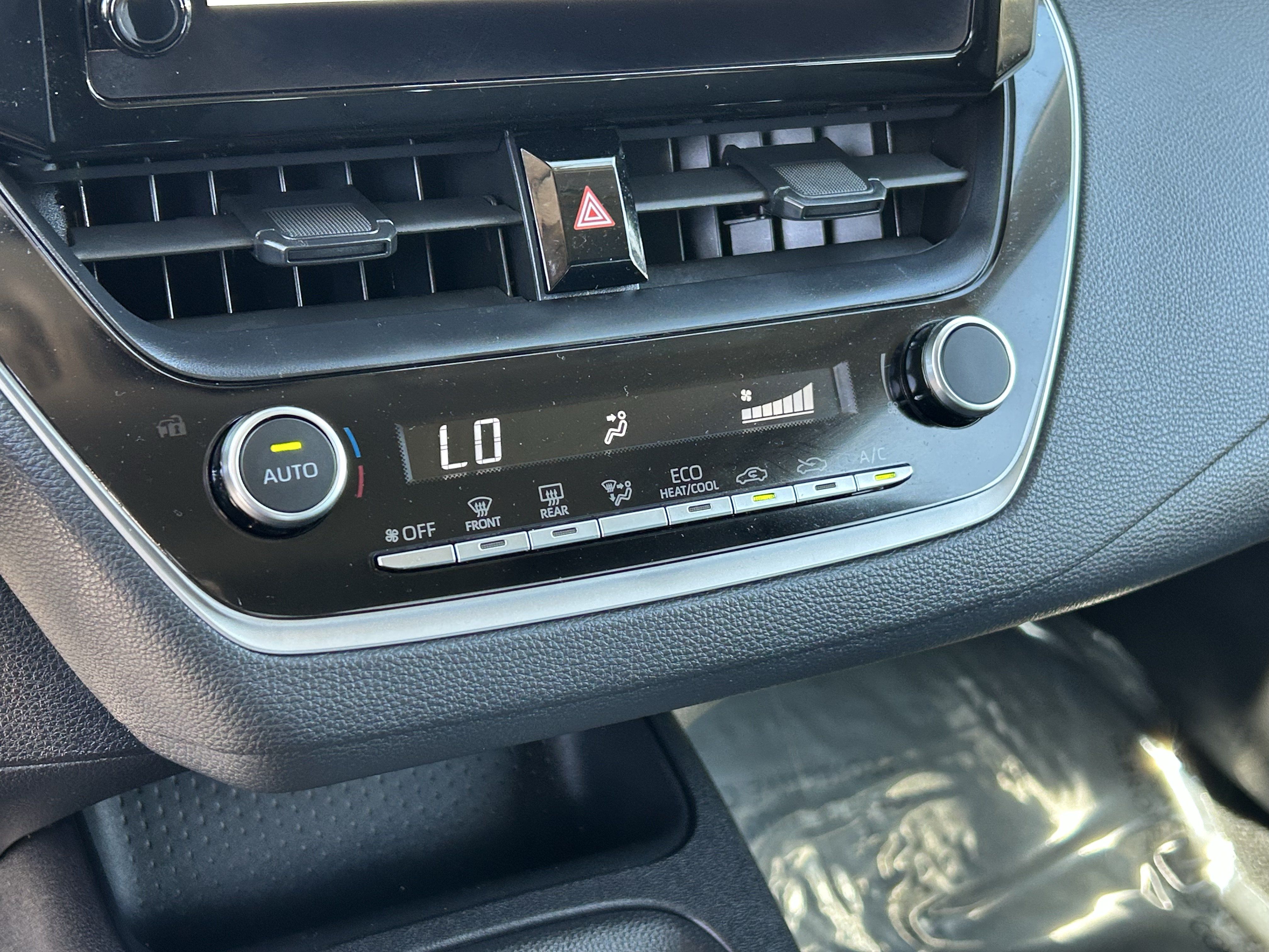 Certified 2024 Toyota Corolla LE FWD image 21