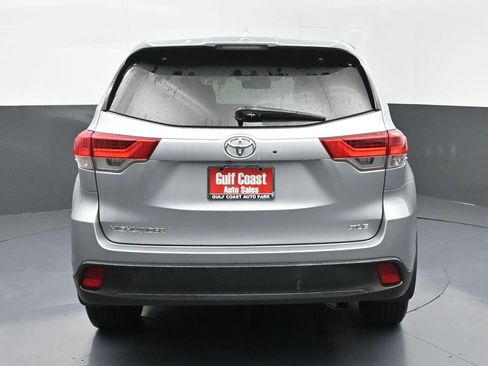 Certified 2018 Toyota Highlander XLE image 26