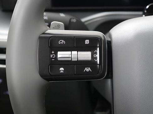 New 2026 Hyundai Ioniq 9 S RWD image 28