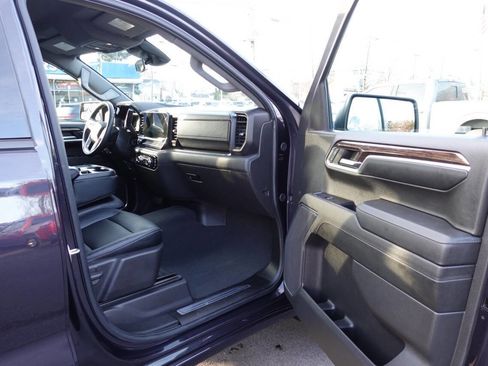 Used 2024 GMC Sierra 1500 Elevation image 21