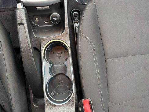 Used 2018 Ford Fiesta SE image 26