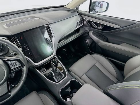 Certified 2025 Subaru Outback Onyx Edition image 31