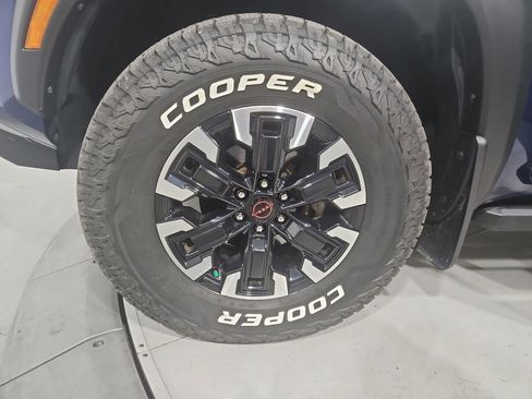 Certified 2022 Nissan Frontier PRO-4X w/ Off-Road Protection Package image 28