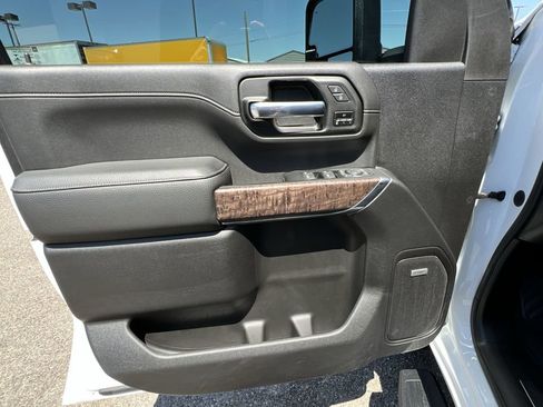 Certified 2023 GMC Sierra 3500 Denali w/ Denali Ultimate Package image 23