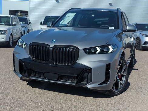 New 2026 BMW X5 xDrive50e image 3